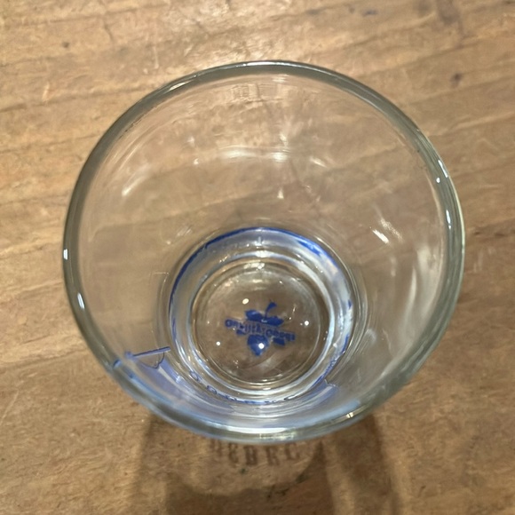 Collectible Quebec Flag Fleur de Lis Canada  Shot - Picture 3 of 4